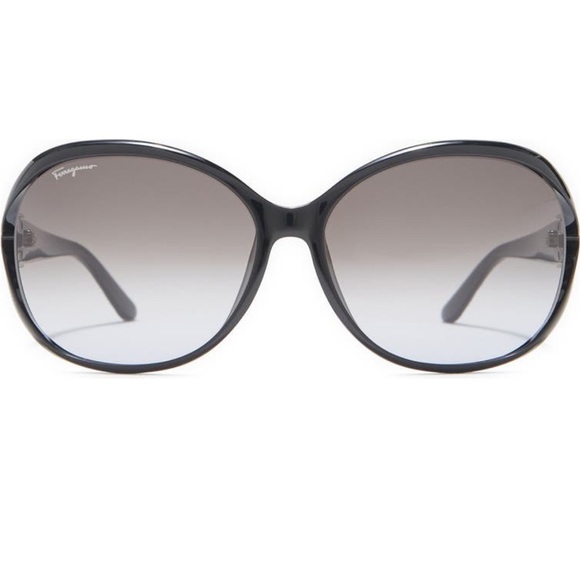 ???NEW Salvatore Ferragamo 61mm Round Black Sunglasses